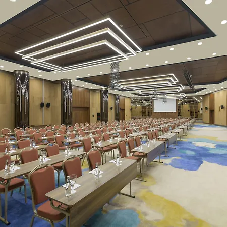 Crowne Plaza Cappadocia - By Ihg Νεβσεχίρ