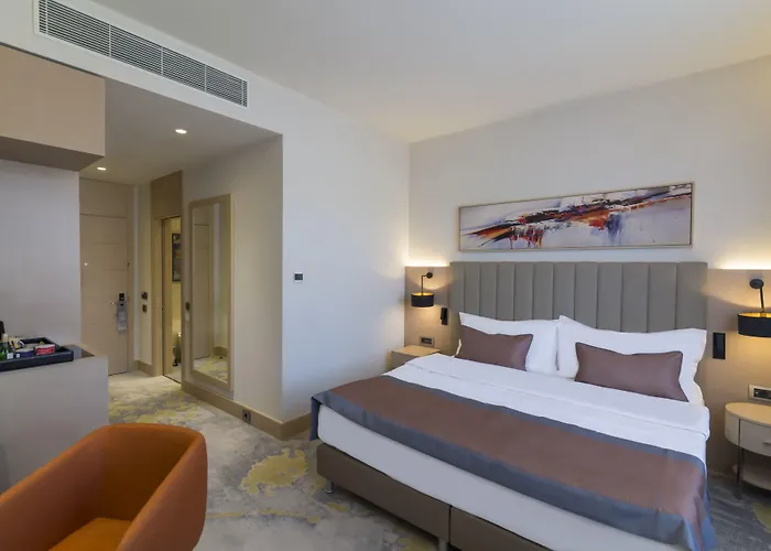 Crowne Plaza Cappadocia - By Ihg Otel